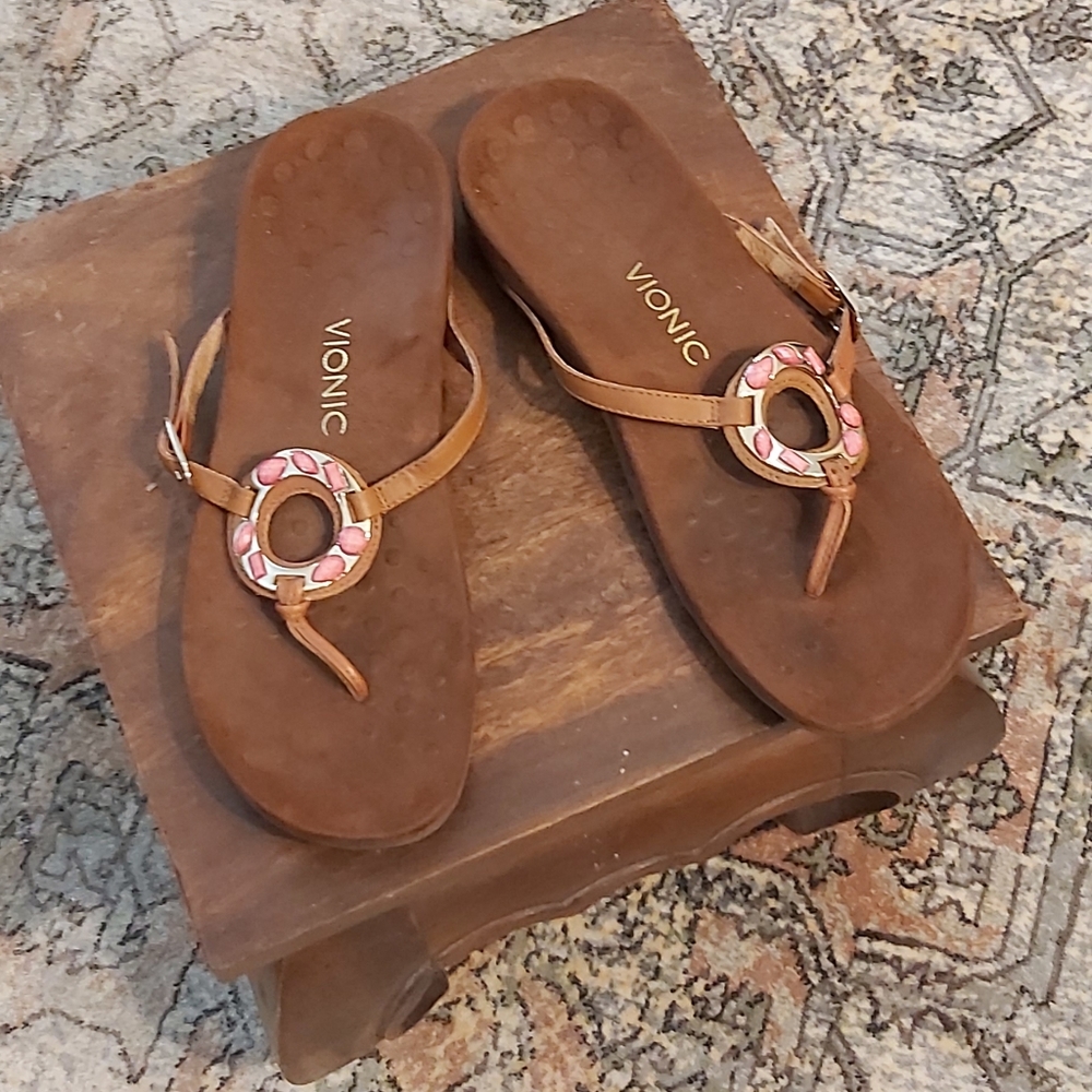 Vionic Ricci sandals